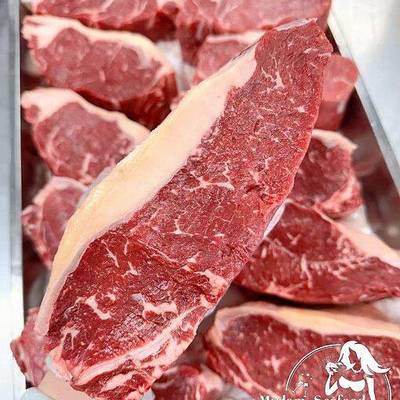 Angus M2/3 Striploin