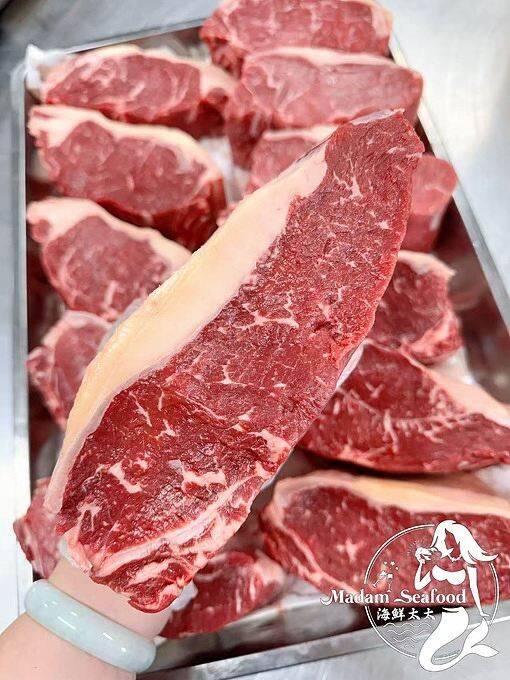 Angus M2/3 Striploin