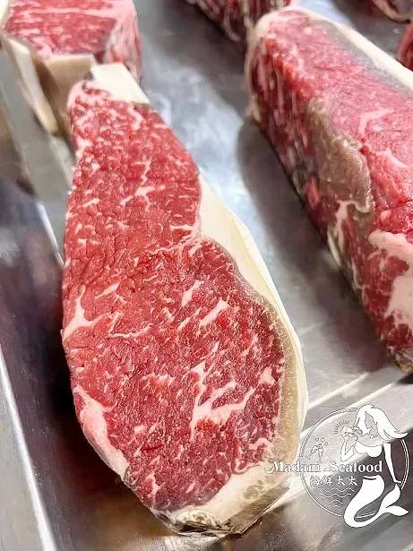 Dry Aged Wagyu Striploin